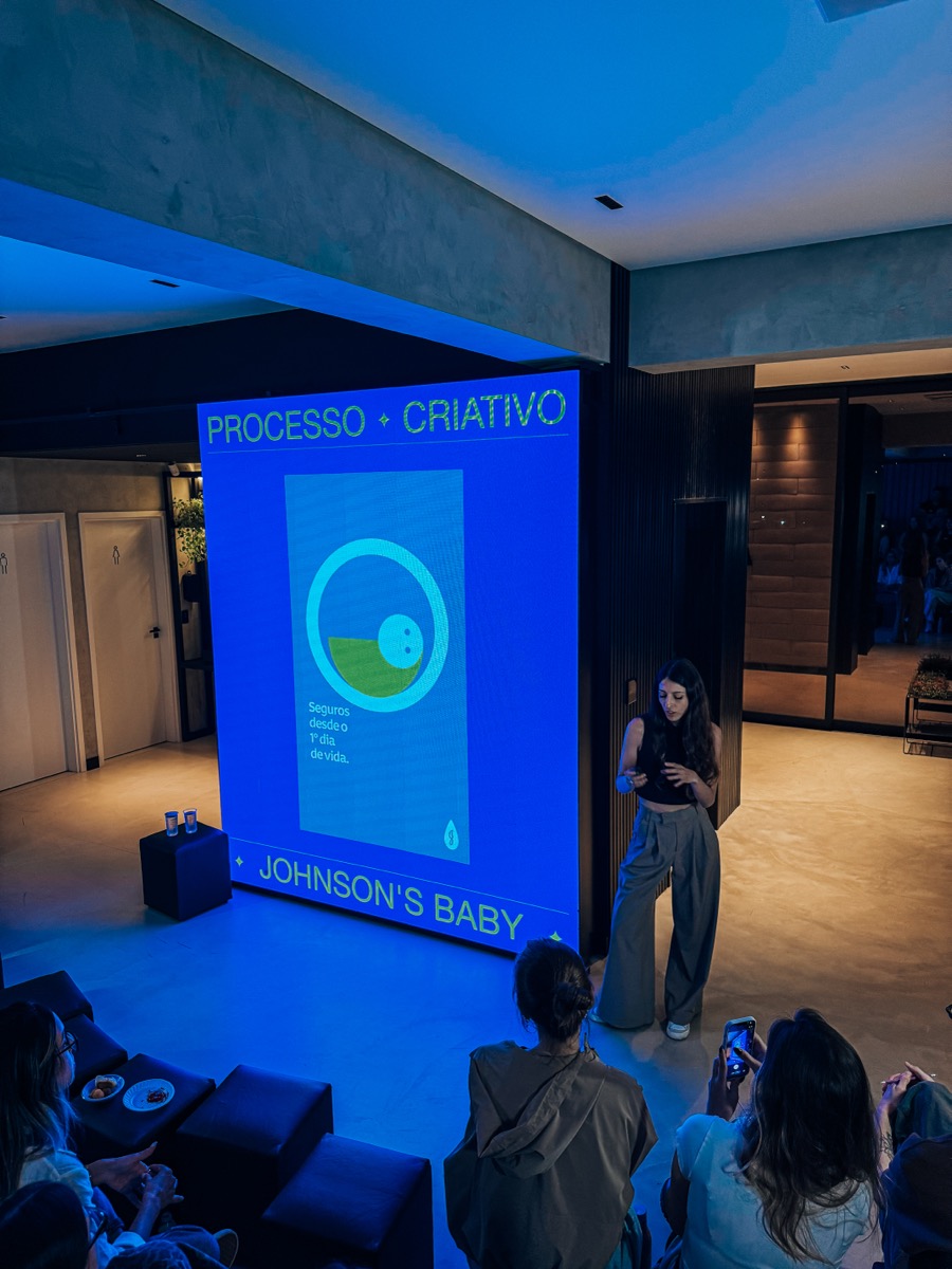 Fernanda Leite apresenta no REVERB da Arpejo